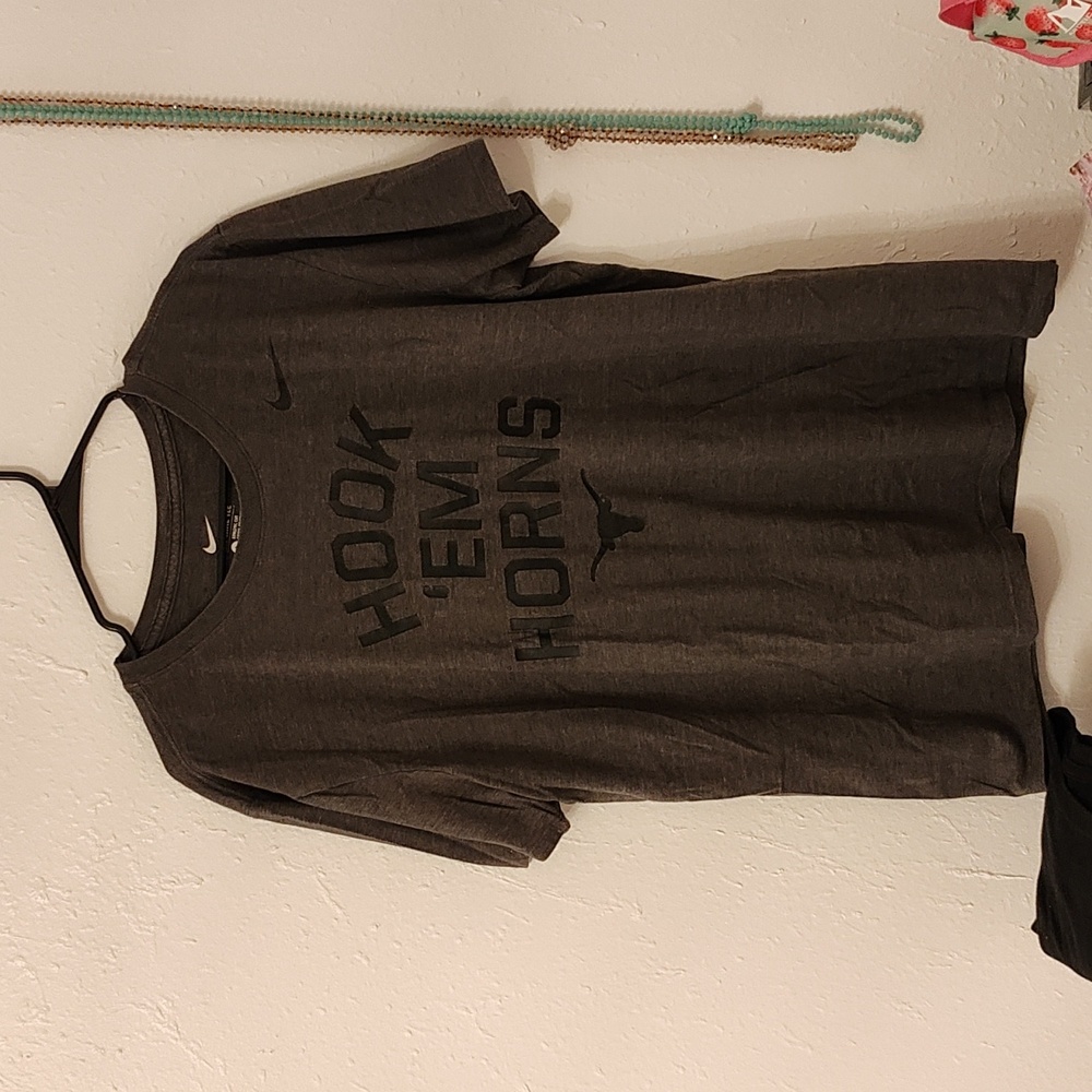 Men's shirt